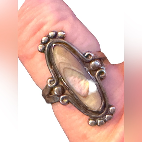 Vintage Bell Trading post Sterling silver 925 Abalone Southwestern oblong ring - Picture 1 of 6